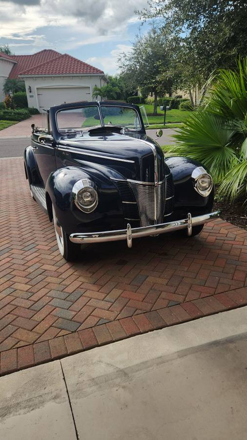 Ford-deluxe-1940-blue-7
