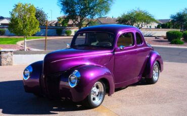 Ford-deluxe-1940-purple-1