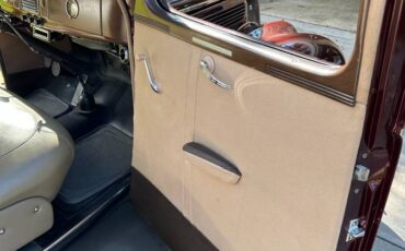 Ford-deluxe-coupe-1938-red-6