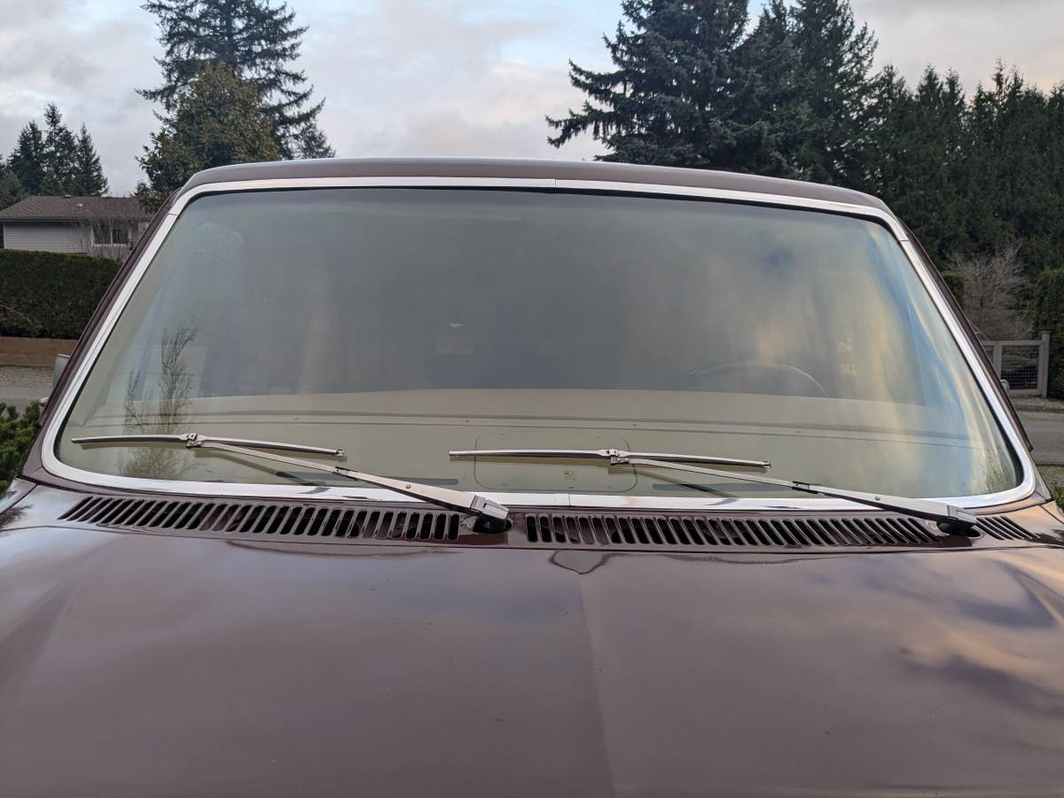 Ford-e-150-econoline-1977-brown-1