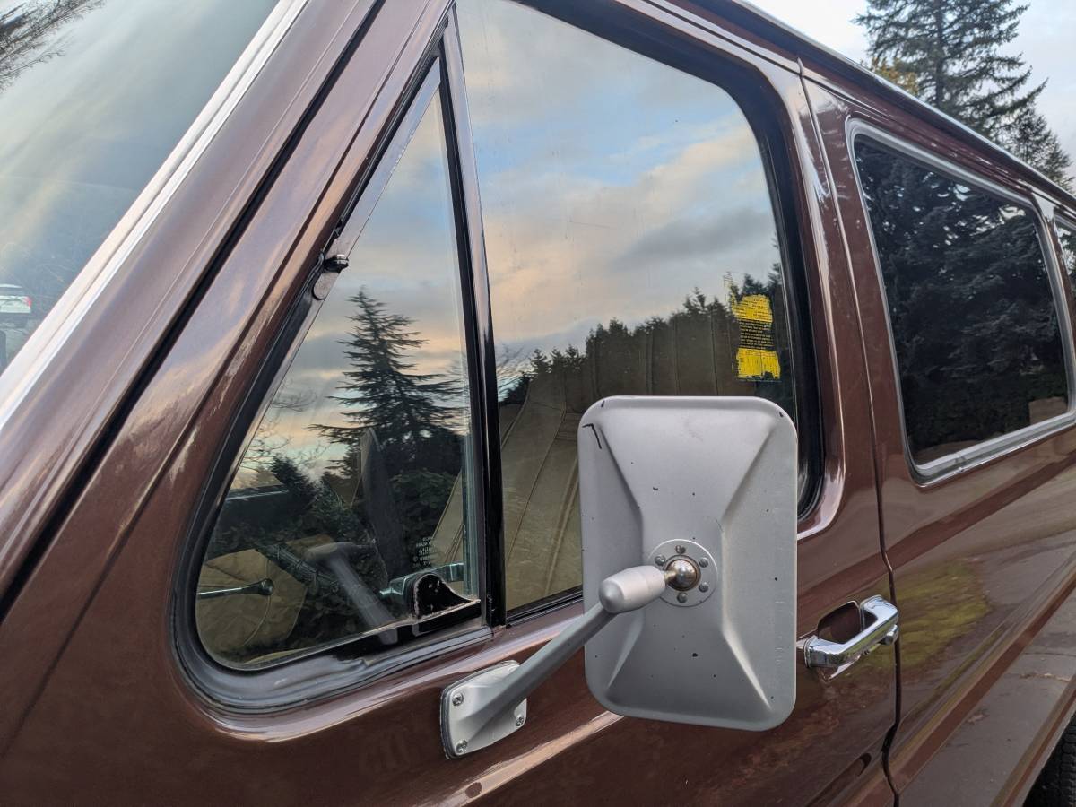 Ford-e-150-econoline-1977-brown-3