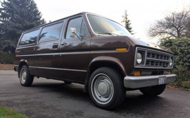 Ford-e-150-econoline-1977-brown