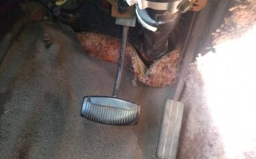 Ford-e-150-econoline-1982-red-1