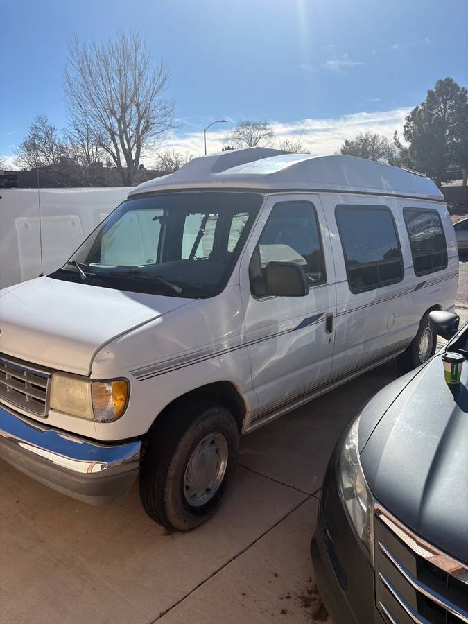 Ford-e-150-econoline-1995-white-3