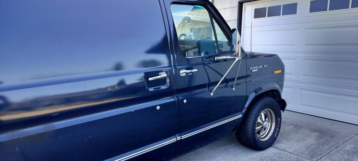 Ford-e-150-xl-van-1989-blue-8