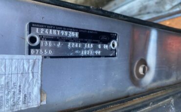 Ford-e-250-econoline-1977-silver-7