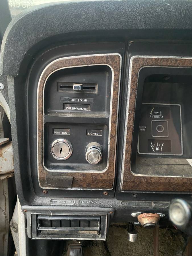 Ford-e-250-econoline-1977-silver-8