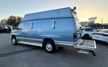 Ford-e-250-econoline-1993-blue-18
