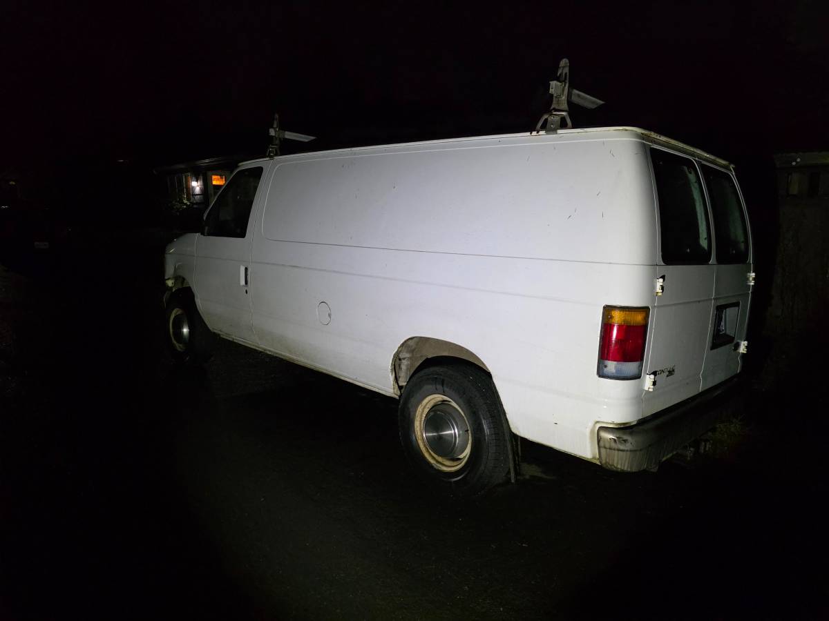 Ford-e-250-econoline-1993-white