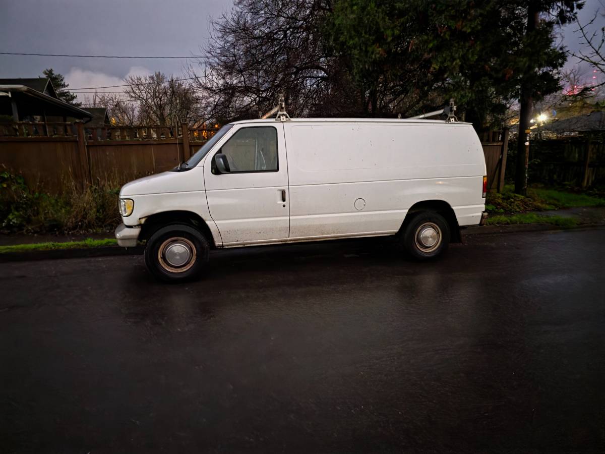 Ford-e-250-econoline-1993-white-7