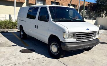 Ford-e-250-econoline-1995-white-3