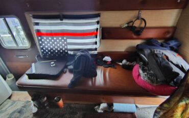 Ford-e-350-econoline-1984-4