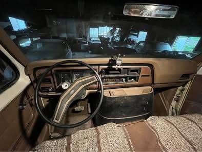 Ford-e-350-econoline-1986-4