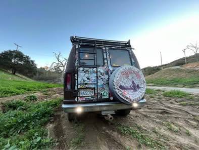 Ford-e-350-econoline-1986