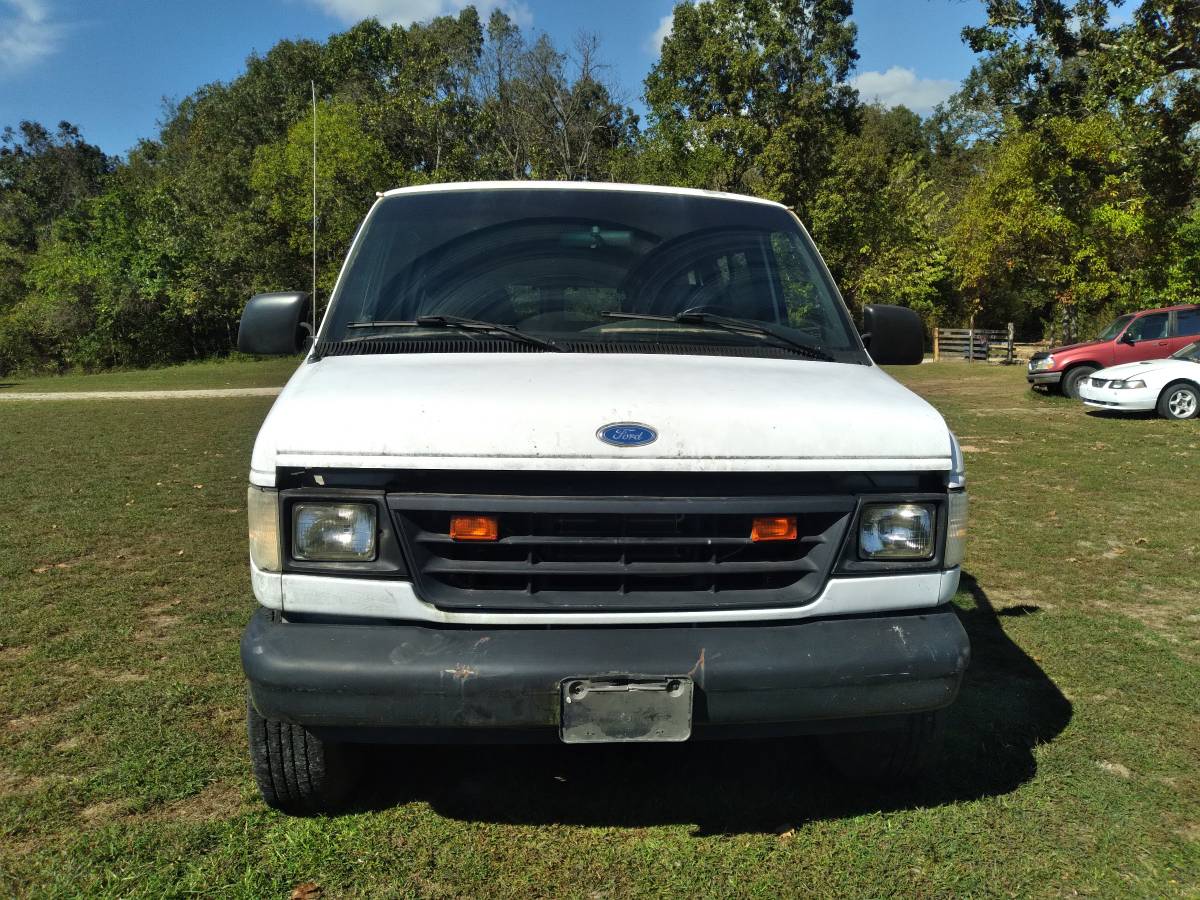 Ford-e-350-econoline-1995-white-1