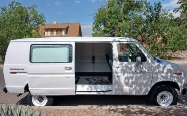 Ford-e-350-econoline-van-1976-white-1