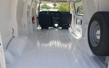 Ford-e-350-econoline-van-1976-white-16