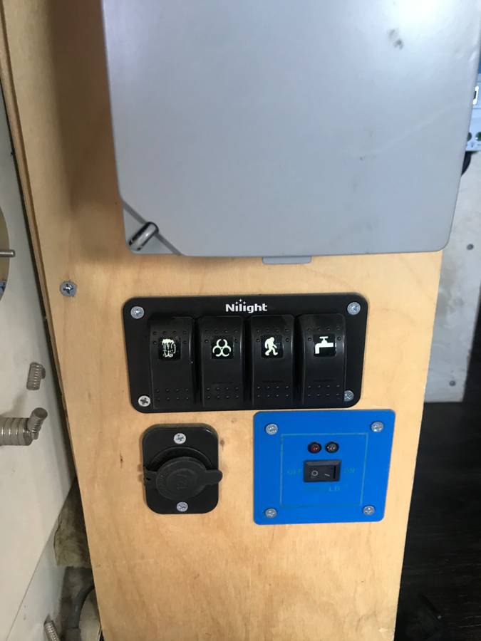 Ford-e-350-econoline-xl-1995-white-2