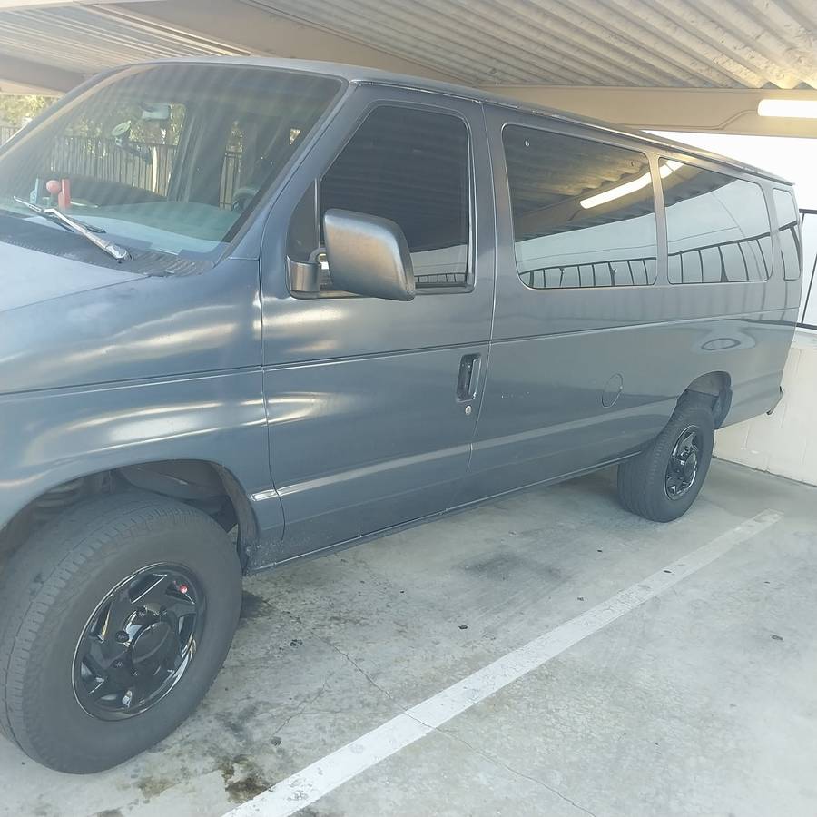 Ford-e-350-econoline-xl-1996-blue-10