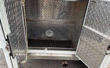 Ford-e-350-ford-econoline-1984-white-18