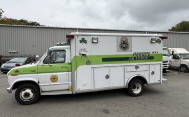 Ford-e-350-ford-econoline-1984-white