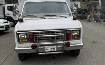 Ford-e-350-ford-econoline-1984-white-7