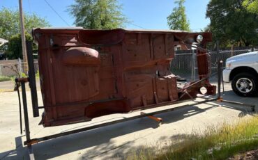 Ford-e-series-1957-green-2