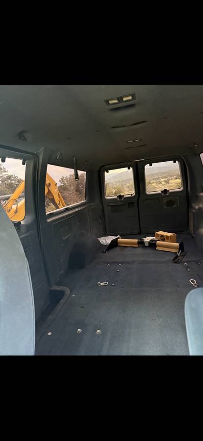 Ford-e150-cargo-van-1994-blue-1