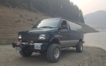 Ford-e150-cargo-van-1994-green-4