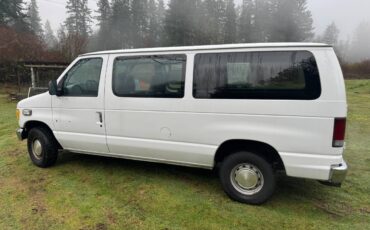 Ford-e150-econoline-club-van-1995-white
