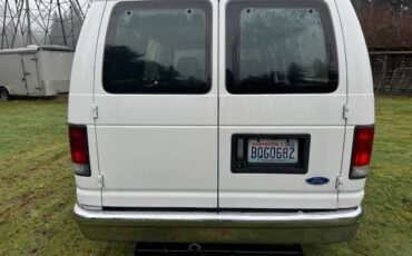 Ford-e150-econoline-club-van-1995-white-4
