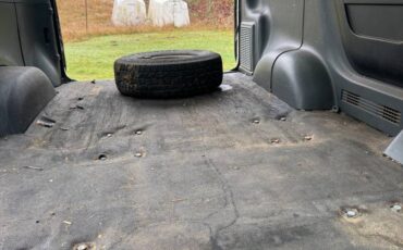 Ford-e150-econoline-club-van-1995-white-6