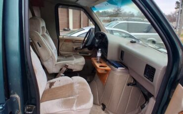 Ford-e150-winnebago-conversion-1994-green-3