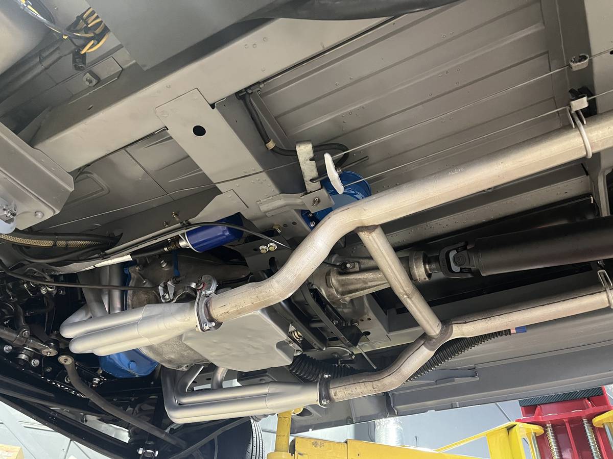 Ford-e200-1972-blue-9