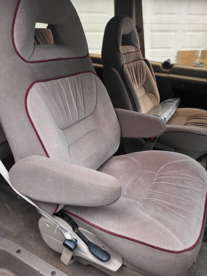 Ford-e250-econoline-1996-9