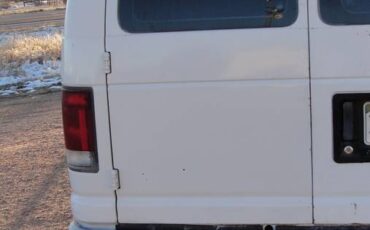 Ford-e250-econoline-cargo-van-1996-white-10