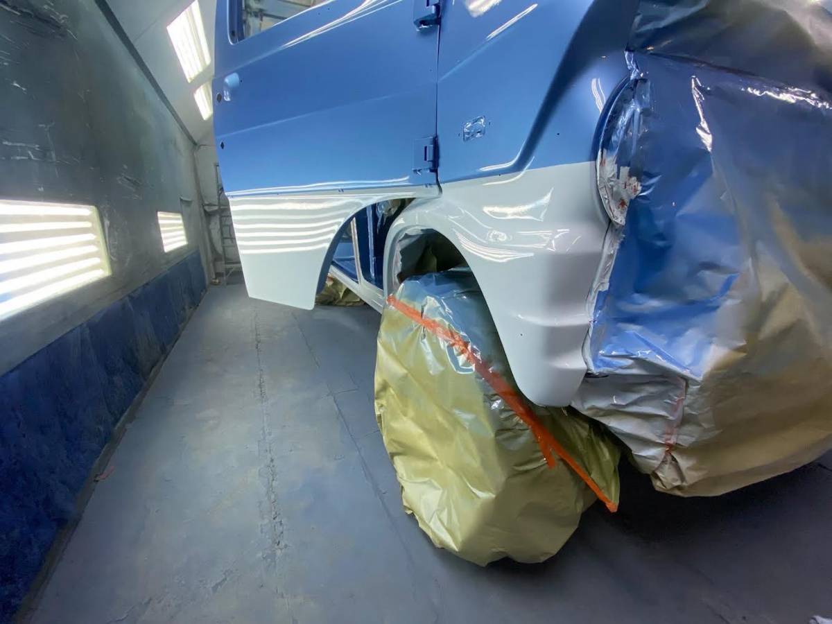 Ford-e300-1973-blue-10