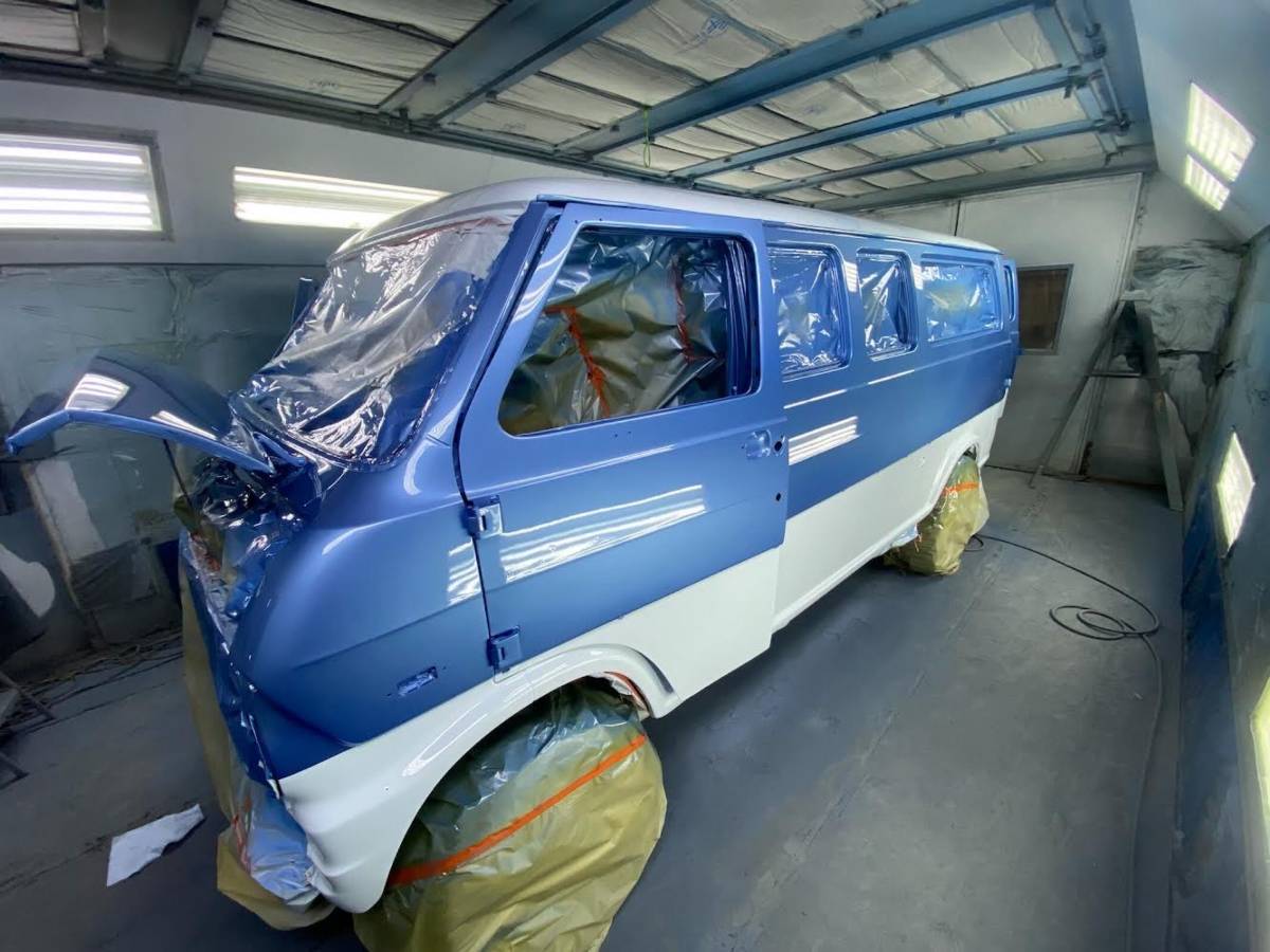 Ford-e300-1973-blue-12