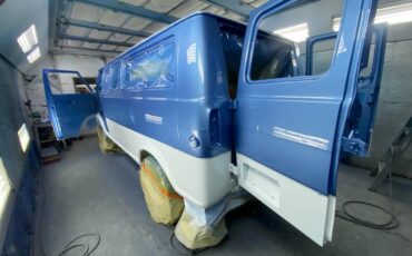 Ford-e300-1973-blue-19