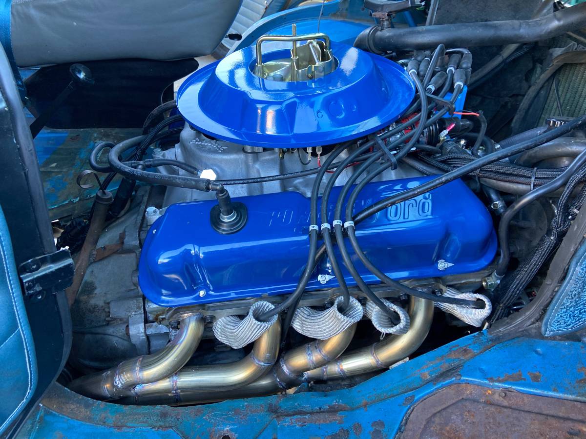 Ford-e300-1973-blue-23