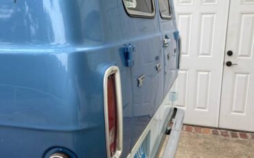 Ford-e300-1973-blue-8