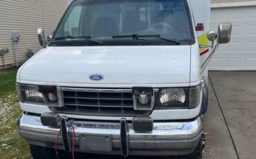 Ford-e350-4-x-4-ambulance-package-diesel-1992-white-12