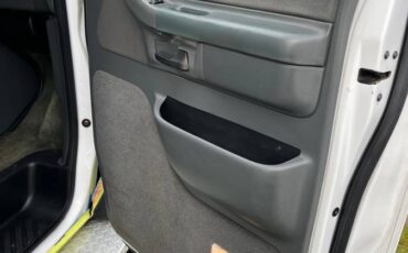 Ford-e350-4-x-4-ambulance-package-diesel-1992-white-15