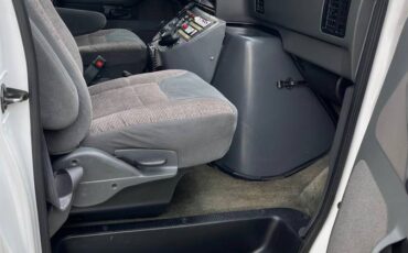 Ford-e350-4-x-4-ambulance-package-diesel-1992-white-16