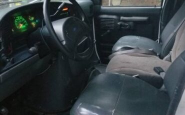 Ford-e350-box-truck-diesel-1994-15