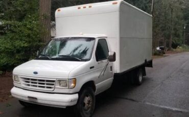Ford-e350-box-truck-diesel-1994