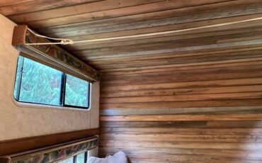 Ford-e350-class-c-1994-white-7