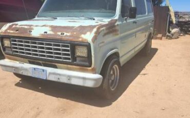 Ford-e350-club-wagon-1979-4