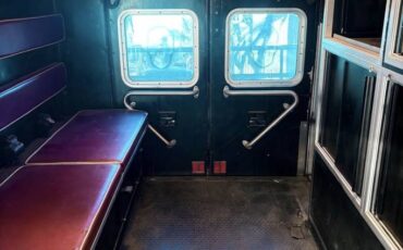 Ford-e350-diesel-1995-black-10