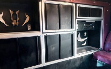 Ford-e350-diesel-1995-black-6